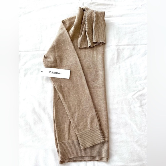 Calvin Klein Metallic Sparkle Gold Turtleneck Sweater NWT - Picture 5 of 8